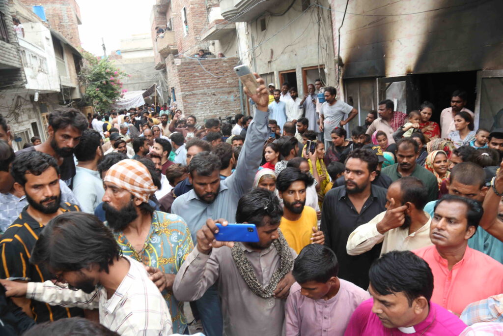 Jaranwala Attack 2023 - Churches Burned in Pakistan